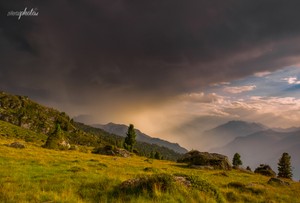 Spannung liegt in der Luft