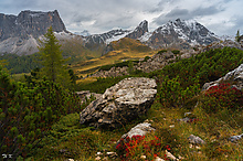 Herbst in den Dolomiten ..