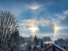 Sonnenring mit Nebensonnen