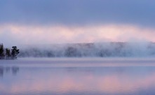 Ein schöner eiskalter Morgen in Norwegen.