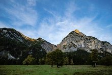 Sonnen aufgang im Ahornboden