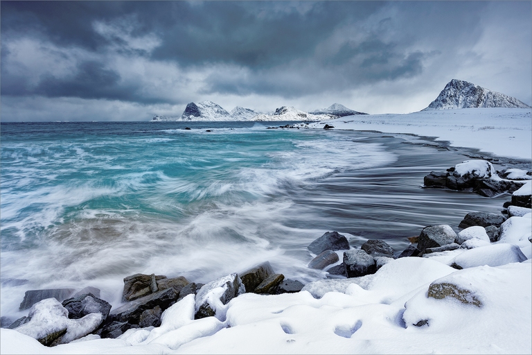 Storsandnes Beach