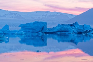 Jökulsarlon vor Sonnenaufgang