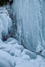 Gefrorener Wasserfall