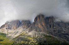 Langkofel in Wolken