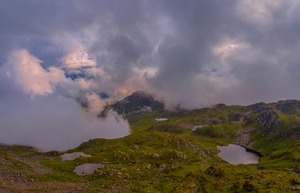 Abend über den Bergseen