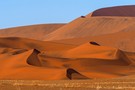 •Der heiße Sand der Namibwüste•