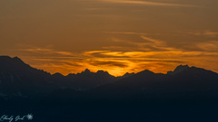 Morgenmagie in den Bergen.