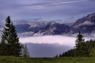 Wolkenverhangenes Inntal