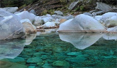 ~ Das Grün der Verzasca ~