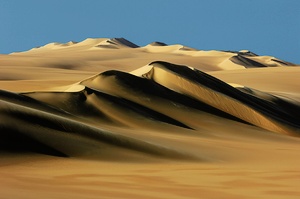 Dünen im Sandmeer der Sahara
